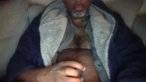 chenthu1979 online show from March 18, 11:13 am