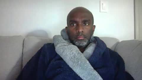 chenthu1979 online show from April 13, 11:05 am