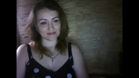 cherry04383 online show from April 15, 2:18 am