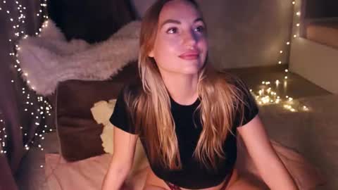 CherryBomb online show from July 10, 10:56 pm