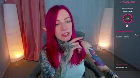 Roxy online show from February 22, 2:39 am