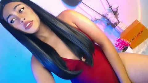 marshmallow online show from May 25, 10:05 pm