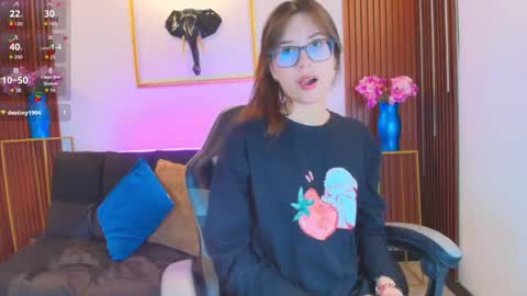 Cherry online show from April 18, 7:58 pm