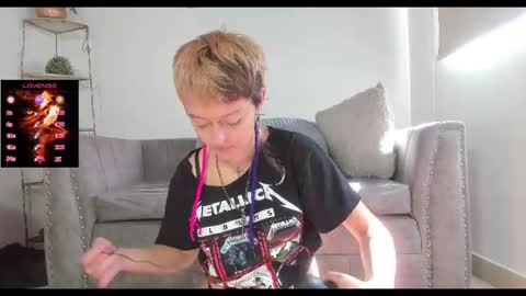 Cherry Glow  online show from November 23, 1:55 pm