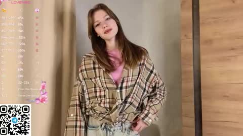 Loise online show from November 25, 5:13 pm