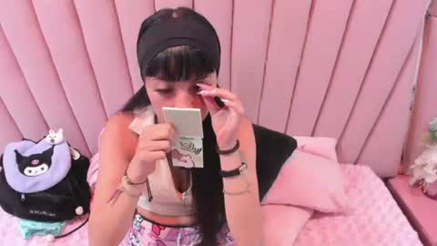 cherrysweetl_ online show from June 27, 2:23 pm