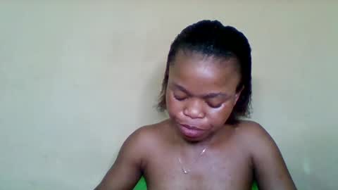 Snapshot of cherryxpussy chatting on December 20, 11:17 am cherryxpussy online show from December 20, 11:17 am