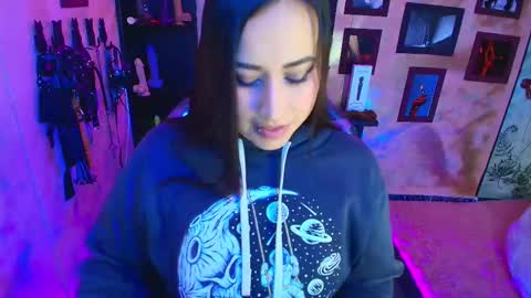 cherry online show from November 6, 3:46 pm