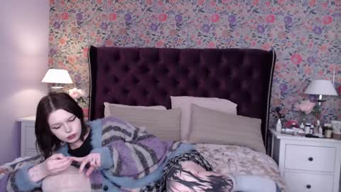 amelia online show from January 1, 9:20 pm