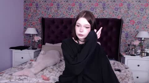 amelia online show from January 10, 8:51 am