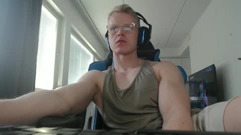 chestbrahhhhhh online show from May 24, 4:23 pm