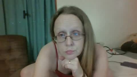 Jade and Thomas online show from June 12, 12:20 am