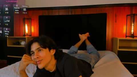 Cheys online show from June 18, 8:24 pm