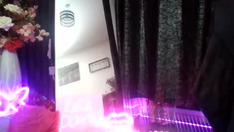 Snapshot of chicababe29 chatting on March 15, 8:26 pm Chicababe29 online show from March 15, 8:26 pm