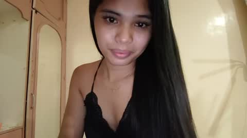 Snapshot of chictemptation_ chatting on June 27, 11:26 am CRISTINE3. online show from June 27, 11:26 am