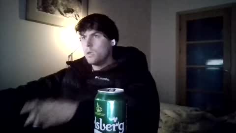 chiller832590 online show from April 8, 3:17 am