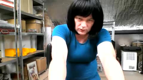 Chloe Alchemi online show from April 10, 12:21 pm