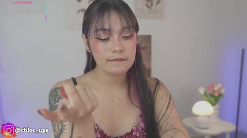 Chloe  online show from May 24, 6:40 am