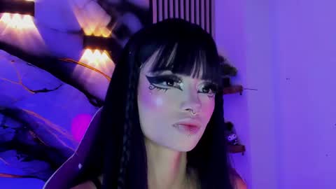 chloe_jacksonn online show from July 10, 7:49 pm