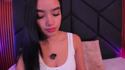 chloe online show from September 23, 11:24 am