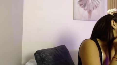 chloe_peach_ online show from February 5, 12:21 pm