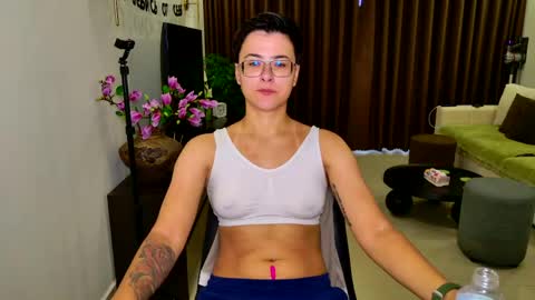 Eva and Sandra online show from May 24, 12:15 am