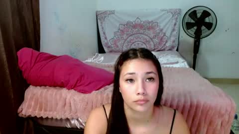 chloe_xsex online show from June 28, 1:55 am