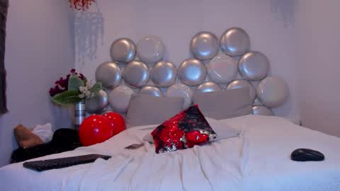 Snapshot of chloee_adams_ chatting on February 20, 1:55 pm Chloe online show from February 20, 1:55 pm