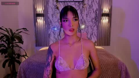 chloemasonn online show from April 11, 11:03 am