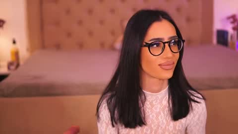 Chlo online show from March 15, 4:51 am