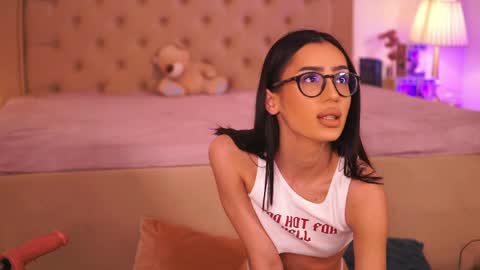 Chlo online show from April 10, 4:50 am