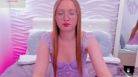 Chloe online show from May 27, 5:37 am