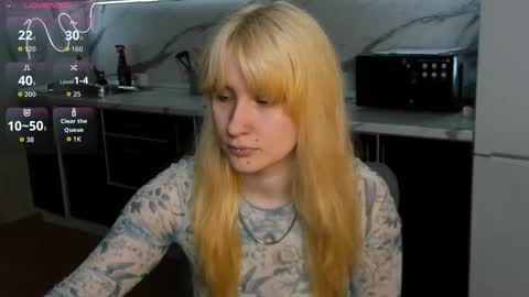 choco_meowx online show from April 13, 7:36 am