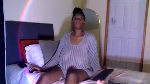 Snapshot of chocolate808 chatting on April 19, 6:10 pm Exotic Chocolate online show from April 19, 6:10 pm