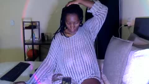 Snapshot of chocolate808 chatting on July 2, 9:26 am Exotic Chocolate online show from July 2, 9:26 am