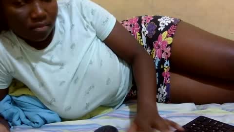 chocolate_baby2 online show from June 17, 6:27 am