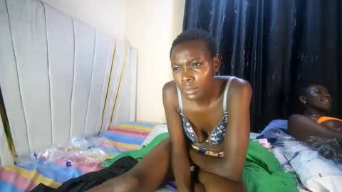 chocolate_desire1 online show from May 20, 6:25 pm