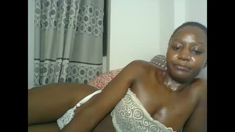 Snapshot of chocolateskin4 chatting on June 6, 1:32 am JANE online show from June 6, 1:32 am