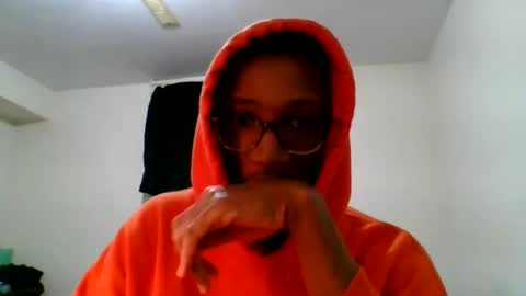 Chocolatinhermoso online show from December 9, 4:37 pm