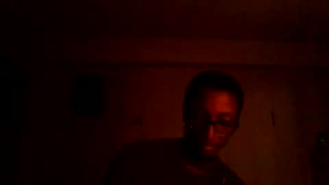 Chocolatinhermoso online show from November 18, 3:12 am