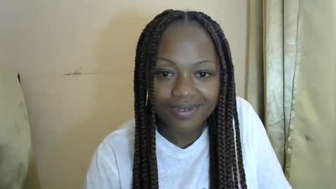 Snapshot of choconoir_7 chatting on November 12, 9:10 am choconoir_7 online show from November 12, 9:10 am