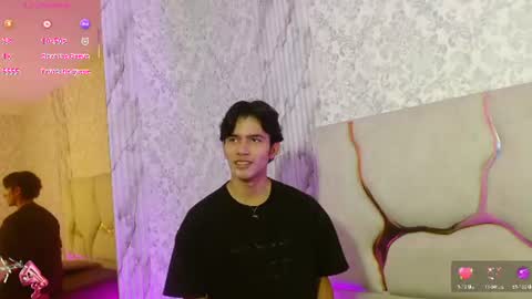 chos_tay online show from July 18, 11:25 am