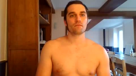 chouch76 online show from August 3, 5:28 am