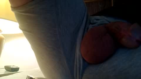 Couple online show from June 8, 6:36 am