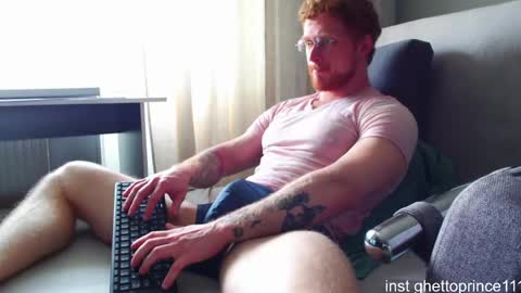 redhead thief of sausages and hearts online show from June 1, 8:05 am