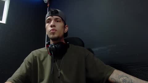 Snapshot of chris_castro chatting on February 17, 9:08 pm ChrisG online show from February 17, 9:08 pm