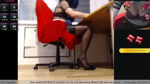 Snapshot of chris_hot73 chatting on June 9, 7:53 am Chris online show from June 9, 7:53 am