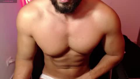 cris         Twitter magnum101010 insta magnumc20 online show from June 25, 10:58 pm
