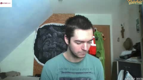 Snapshot of chrisjung301160 chatting on February 20, 9:00 am chrisjung301160 online show from February 20, 9:00 am