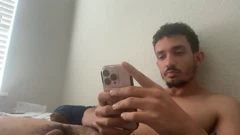 chrislover2125 online show from April 21, 6:23 pm